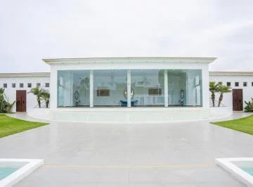 Amplio Local Para Eventos - Huanchaco