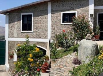 Encantadora Casa de Piedra en Auquix – Pisco