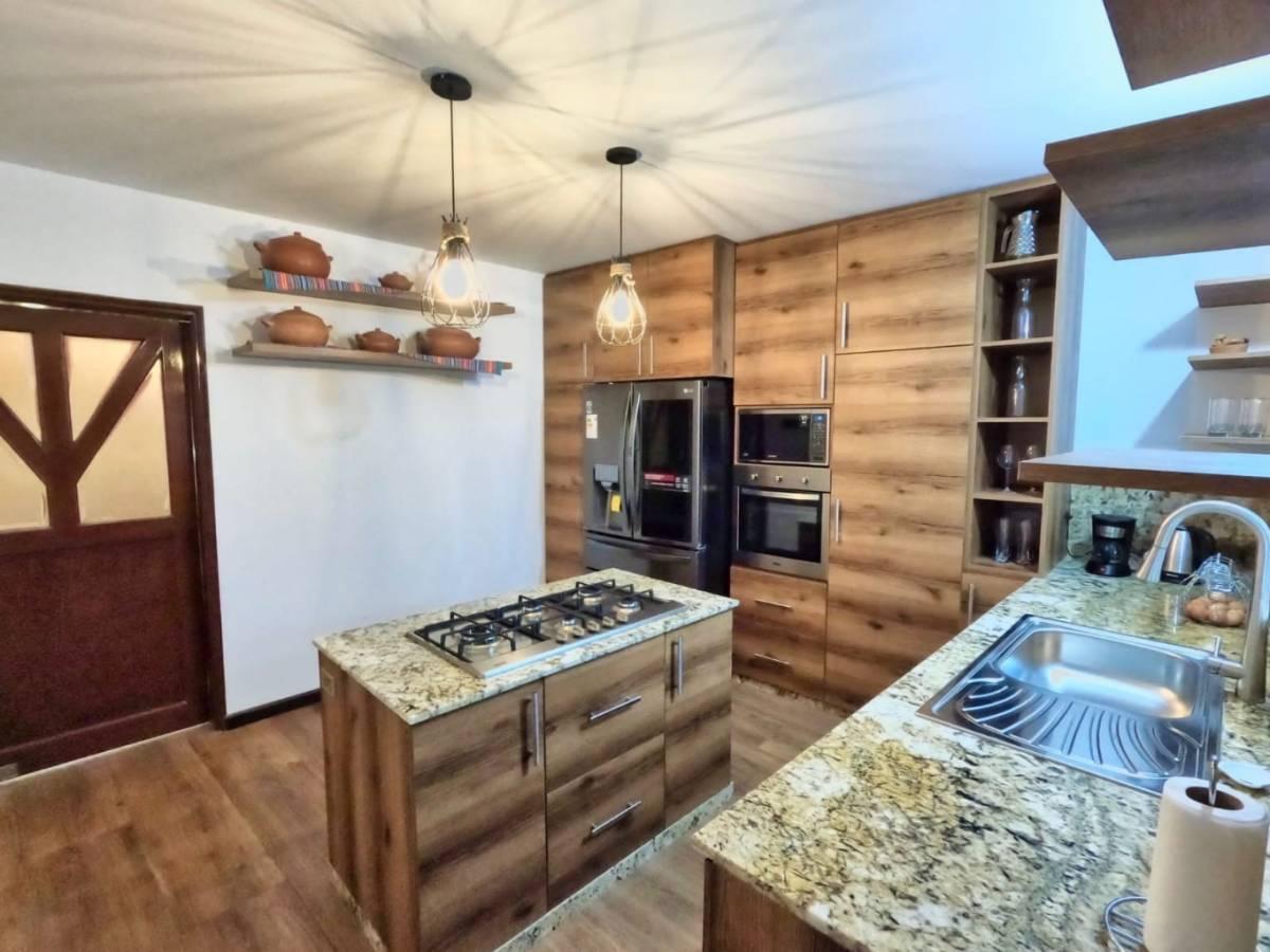 Venta de Casa de 2 Pisos Ideal Para Airbnb en Chancay - Huaral