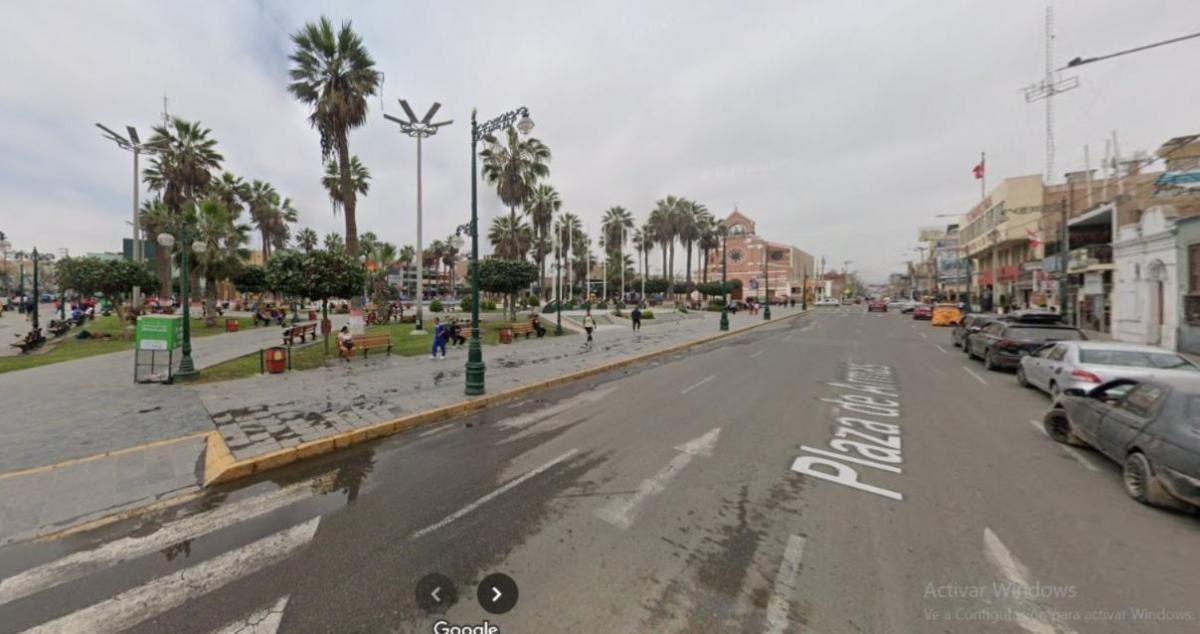 Casa en Venta Frente Al Mercado de Pueblo Nuevo Cerca a La Plaza de Armas