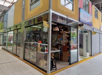 Venta, Tienda en Galeria de Jesus María. Dos Niveles, en Esquina. ID. L - 06