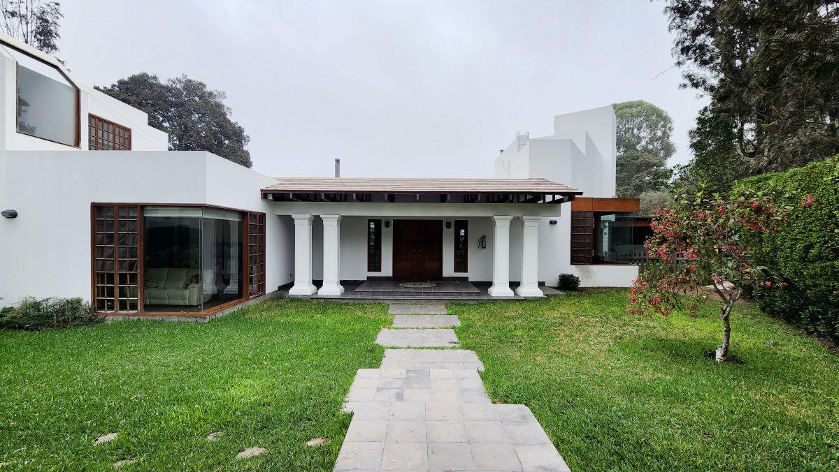 Venta Casa Exclusiva en La Molina - Urb La Pradera - 5dorm