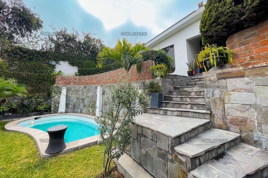 Vendo Hermosa Casa en Malecón Montebello Cdra 5, N 1, Urb. Rinconada Alta, La Molina.