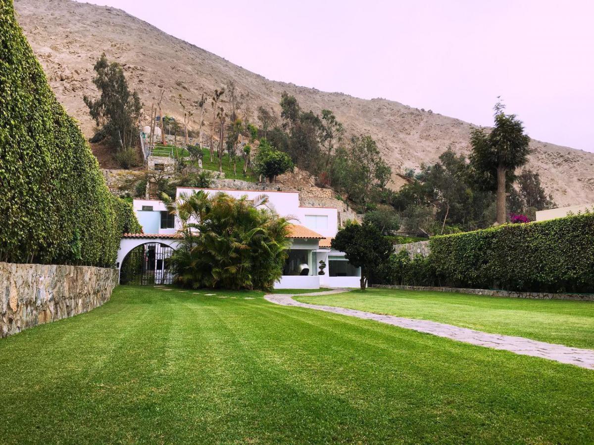 Vendo Casa Exclusiva en Urb. La Planicie (El Refugio) La Molina