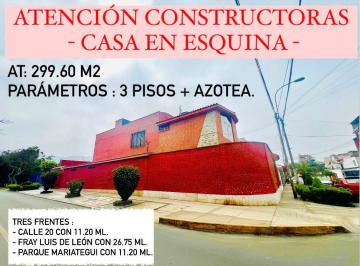 Casa Es Esquina - 3 Frentes - Rdm - At: 300 m² - Full Madera - Amplios Ambientes