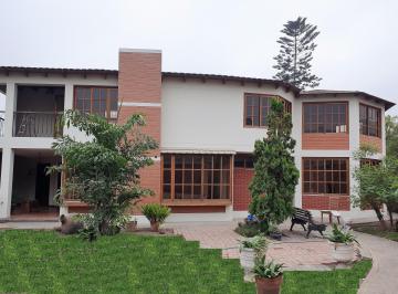 Vendo Amplia Casa en Sol de La Molina de 5 Dorm. Precio de Ocasión!