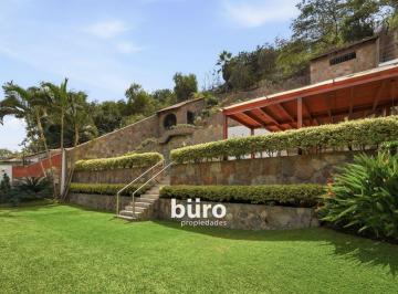 Hermosa Casa en Venta en La Planicie La Molina con Piscina