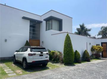 Hermosa Casa en Condominio
