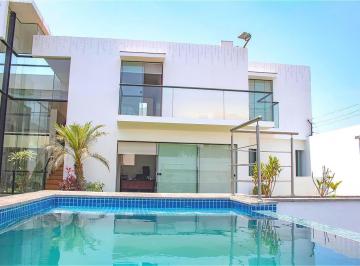 Venta de Casa La Molina Urb. Las Lagunas 4dorm_4estac_suit_piscina_500 m²