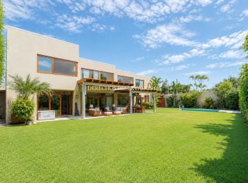 Linda Casa en Rinconada Baja de 950 m²