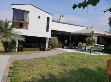 Casa Solo en Venta en Urb. Camacho - La Molina