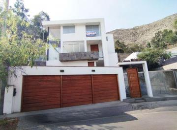 Casa con Piscina en La Molina! Calle Las Islas Virgenes. 4 Dorm