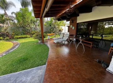 Casa Venta La Molina, Terraza, Jardín, en Esquina, Piscina, 7 Dormitorios, Impecable