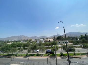 Vendo Casa en La Molina 866 m² Totales 415 m² Construidos