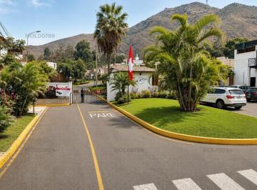 Acogedora Casa en Condominio Isla del Sol, La Molina - Moderna - Amplia Terraza - Segura