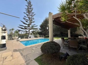 Venta Casa Independiente en Las Lagunas 1027 m² Precio $820, 000
