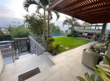 Linda y Moderna Casa El Refugio, 4 o 5 Dorm, Jardin, Parrilla, Piscina, Terraza!