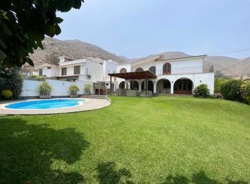 Linda Casa en Rinconada, 3 o 4 Dorm, Jardin, Piscina, Parrilla, 2 a + Cocheras!