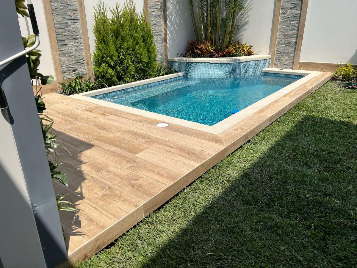 Casa en Condominio 300 m² en Elias Aparicio