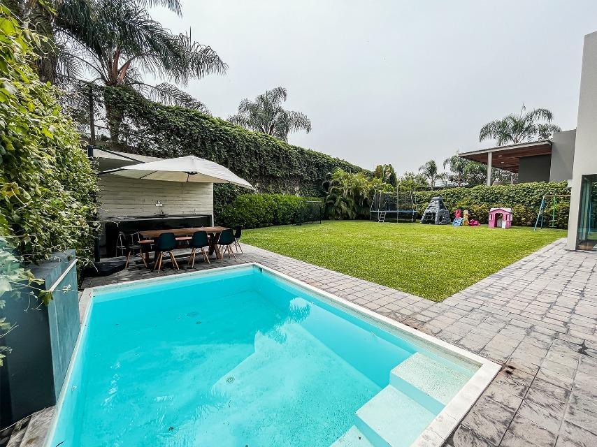 Bella Casa *800 M²* en Exclusivo Condominio Rinconada Baja - La Molina