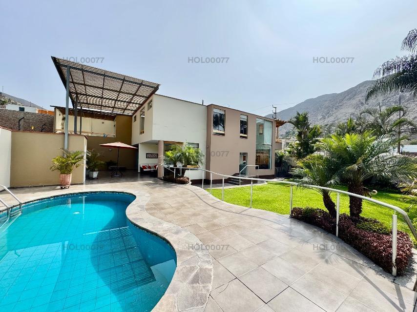 Venta Moderna Casa Urb. Rincon de La Planicie