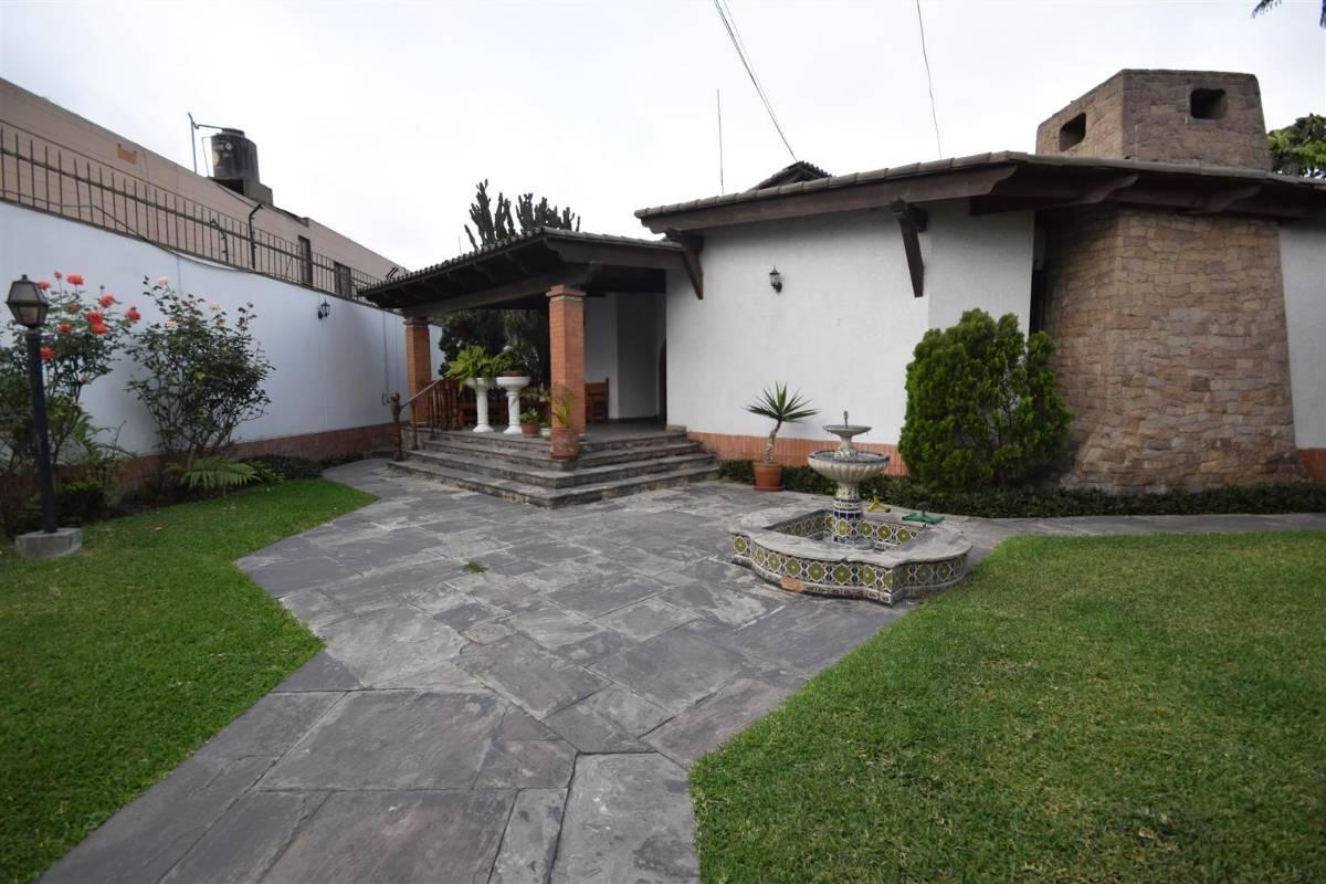 Vendo/alquilo Acogedora Casa de 1, 064 m² Cerca Al Golf Los Inkas, La Molina