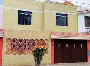 Venta Casa a Precio de Terreno - Oportunidad de Inversión en La Perla