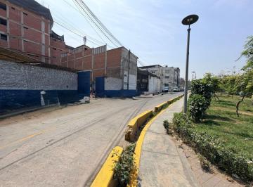 Venta Tereno La Victoria Av. México con Av. Parinacocha