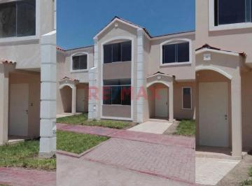 Casa en Venta en Las Villas de Bouganville, reque.(C. Rivera)