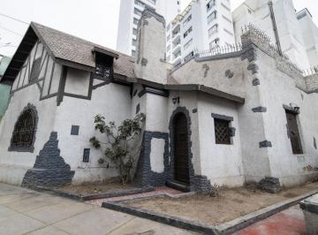 Casa en Venta Frente Al Parque de Las Aguas en Santa Beatriz