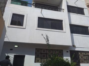 Excelente Casa de 4 Pisos Cercado de Lima