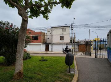 ¡Casa Comercial con Múltiples Ambientes y Gran Potencial de Inversión!
