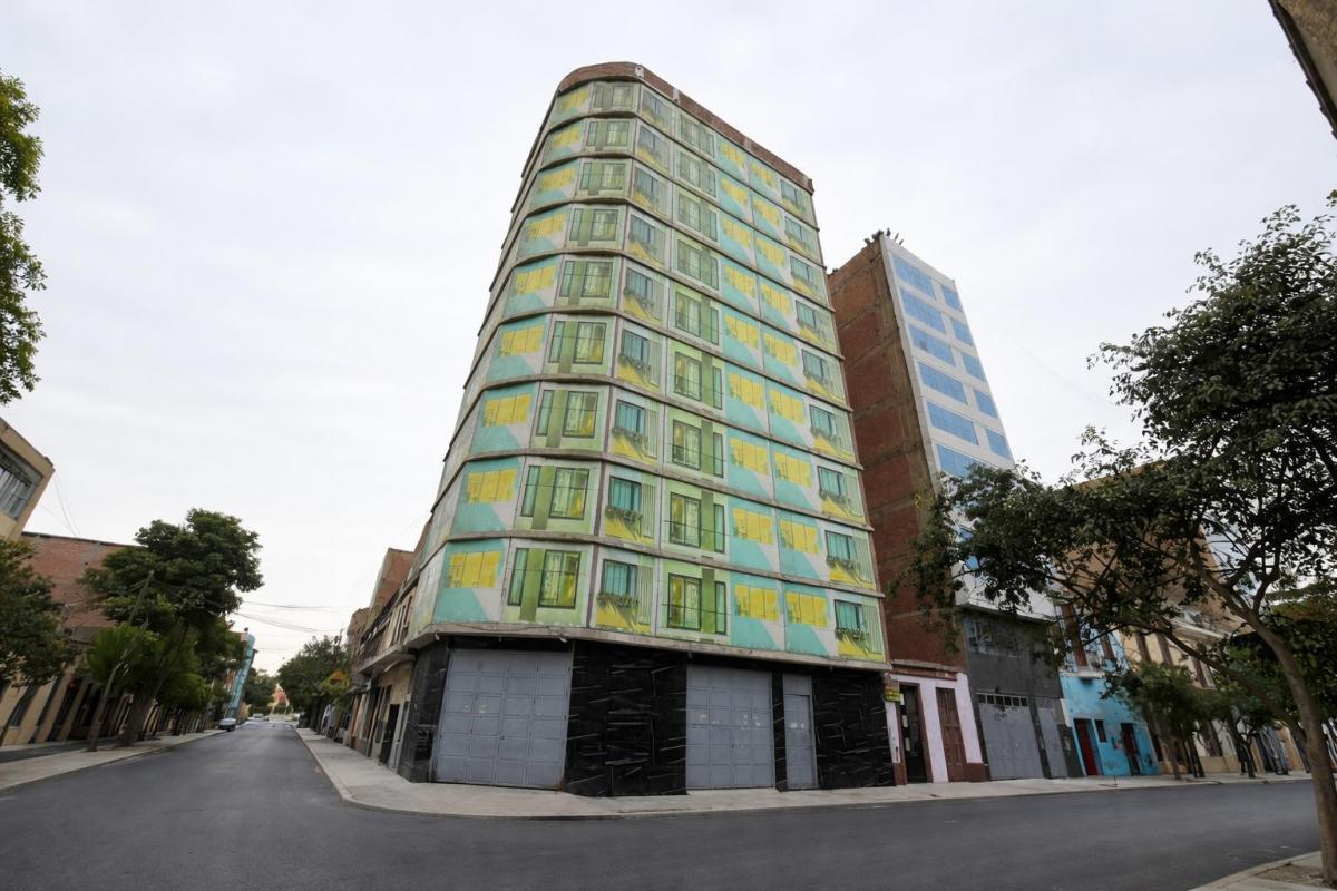 Se Vende Edificio Multifuncional de 10 Pisos en Lima