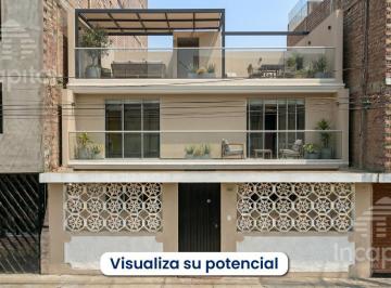 Casa en Venta en Urb. San Felipe Comas Frente a Parque