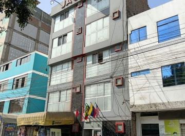 Venta Hostal 433 m² Construido | Los Olivos | 4 Pisos