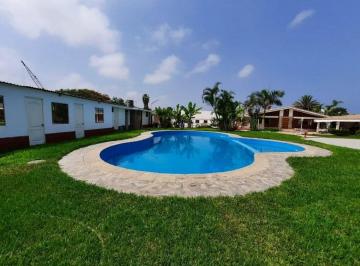 Casa en Venta en Huertos de Lurin Cerca a Panamericana