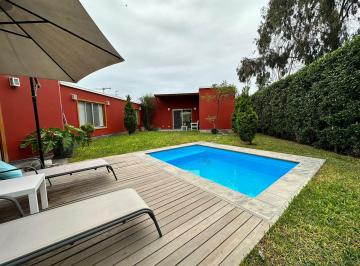 Casa de Campo con Piscina y Linda Arquitectura