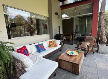 Acogedora Casa de Campo con Lindo Ambiente Social en Paso Chico