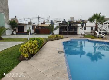 Playa Pulpos Km 40, Linda Casa de Playa Estilo Club House, con Doble Frente