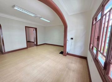 Casa en Miraflores: Venta o Alquiler