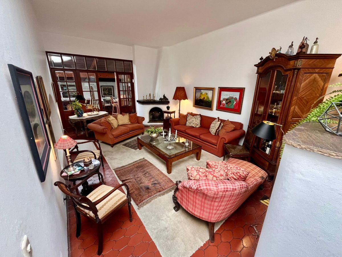 Venta de Casa en Miraflores de 397 m² con Cochera