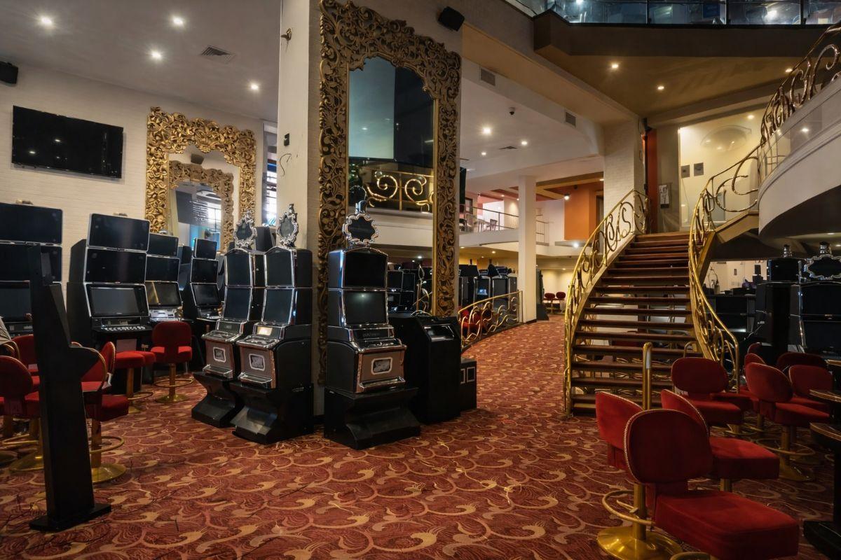 En Venta El Icónico Inmueble "Casino Fiesta" en El Corazón de Miraflores