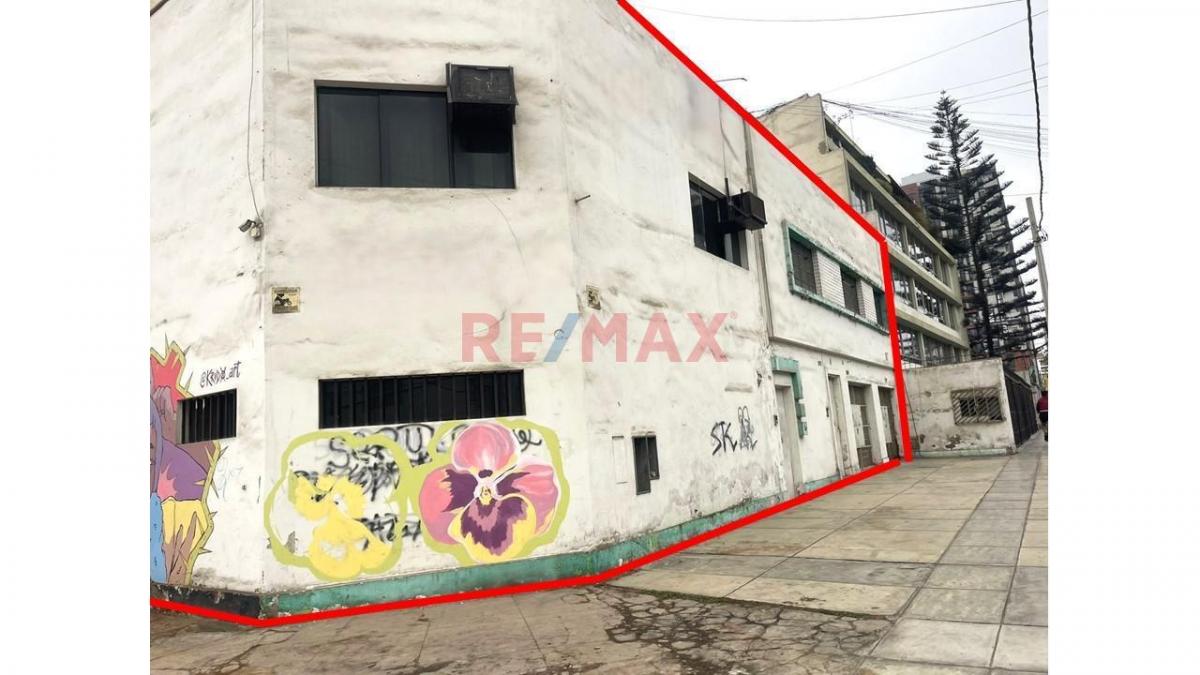 ¡Bajo de Precio! Casa Para Proyecto Multifammiliar