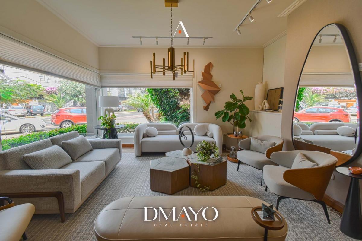 Espectacular Residencia de Lujo Remodelada en Av. La Paz, Miraflores, Hermosa Arquitectura