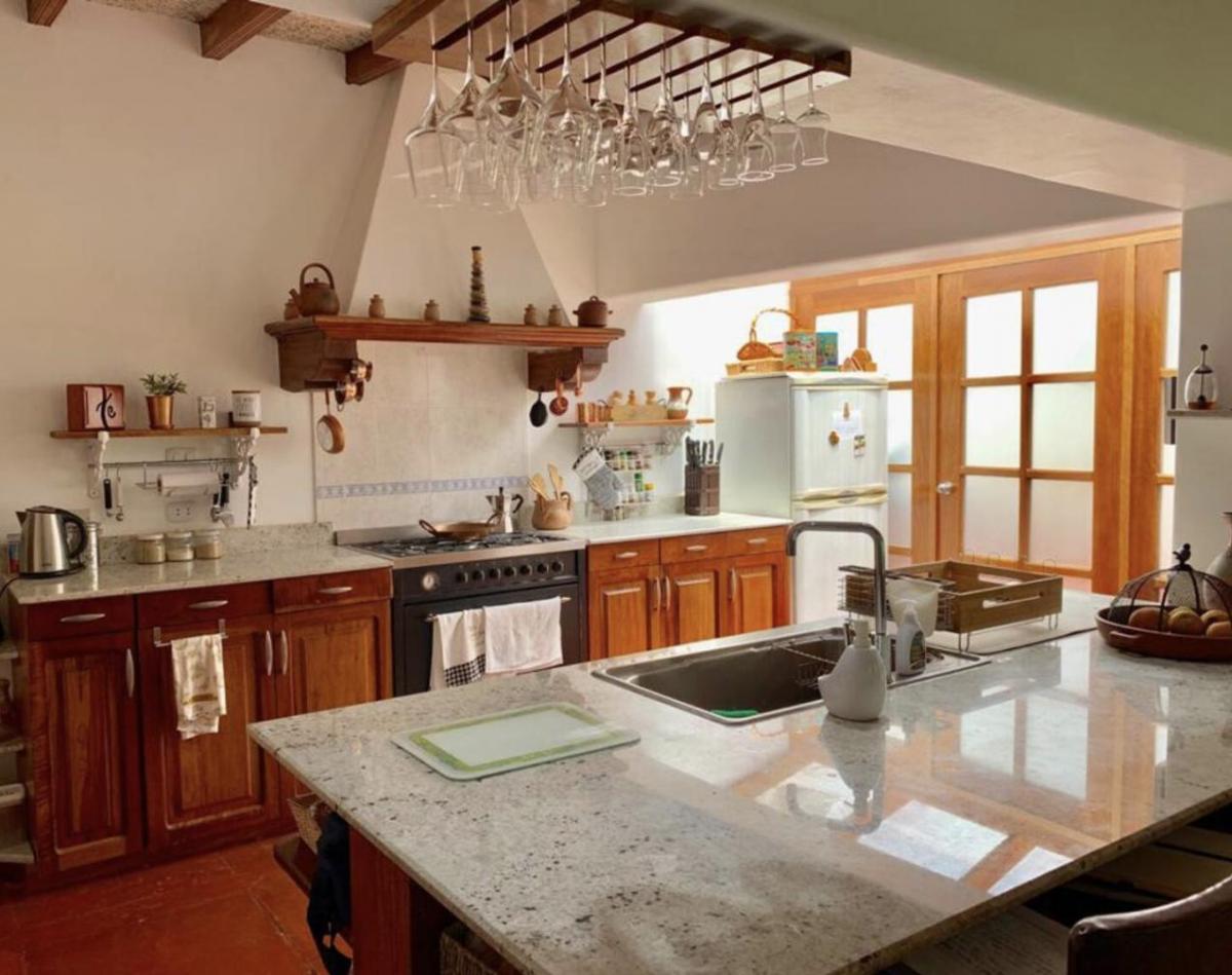 Se Vende Hermosa Casa de Campo 1525 m² Muy Cerca a La Plaza de Armas - Pachacamac