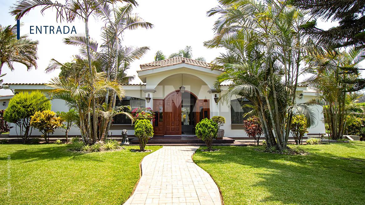 ¡Casa Hacienda de 6, 000 m² en Pachacamac!