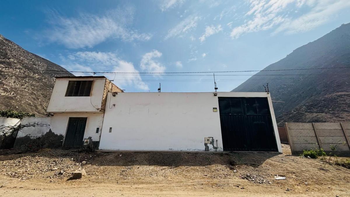 Casa en Venta en Parque Picapiedra - Pachacamac