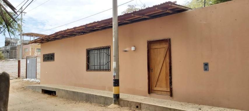 Vendo Bella Casa en Avenida Quebrada de Máncora N 1, Mancora