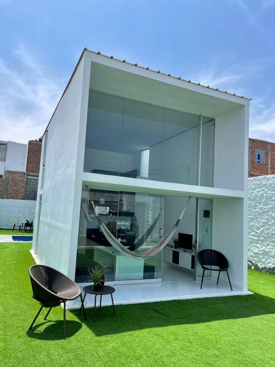 Alquiler Casa de Playa Minimalista - Playa Pulpos con Piscina.