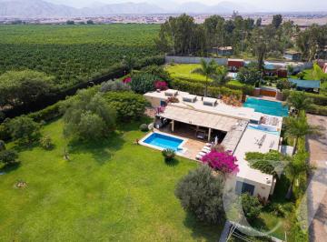 Linda Casa de Campo Amoblada y Equipada con Terraza, Parrilla y Piscina - Quilmana